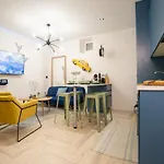 Cozy Apartment Puerta Del Sol & Private Patio